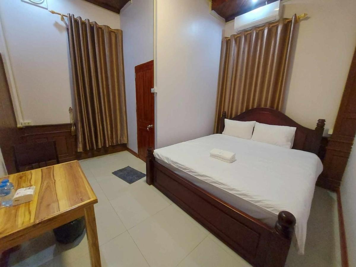 Inthavong Hotel/Guest House Vangviang Kültér fotó