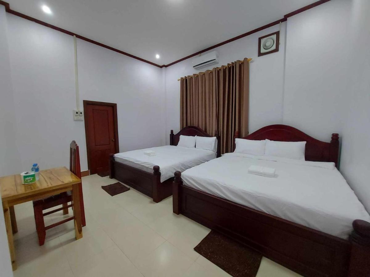 Inthavong Hotel/Guest House Vangviang Kültér fotó